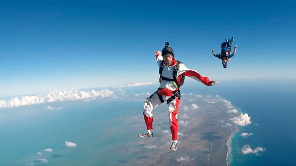 skydiving in cartagena